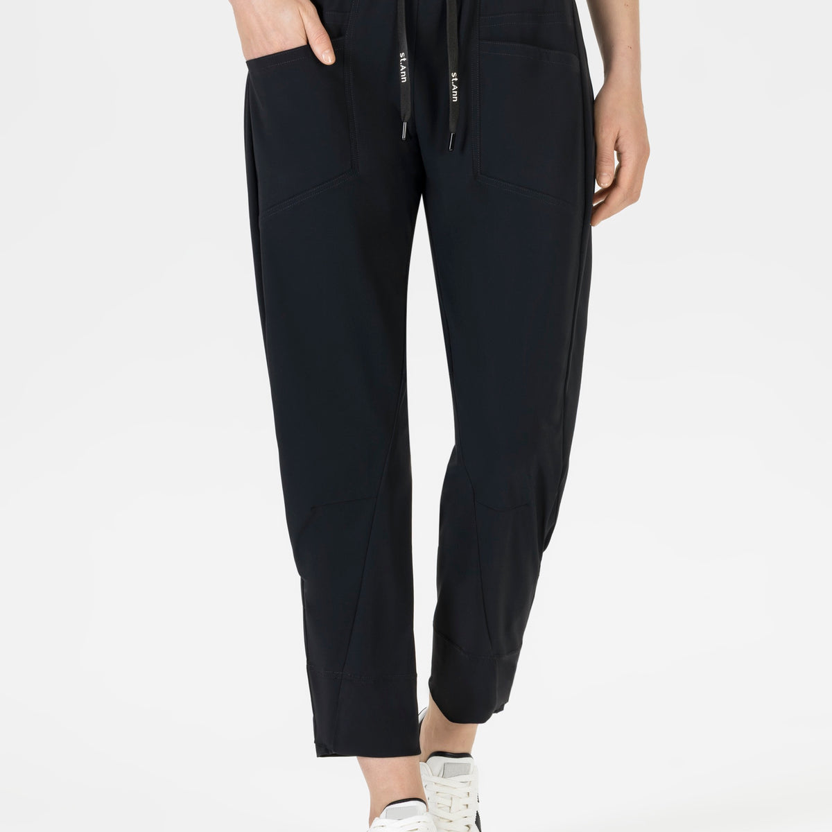 Jogpants Raveni in 6/8-Länge beige - st.Ann & Stehmann