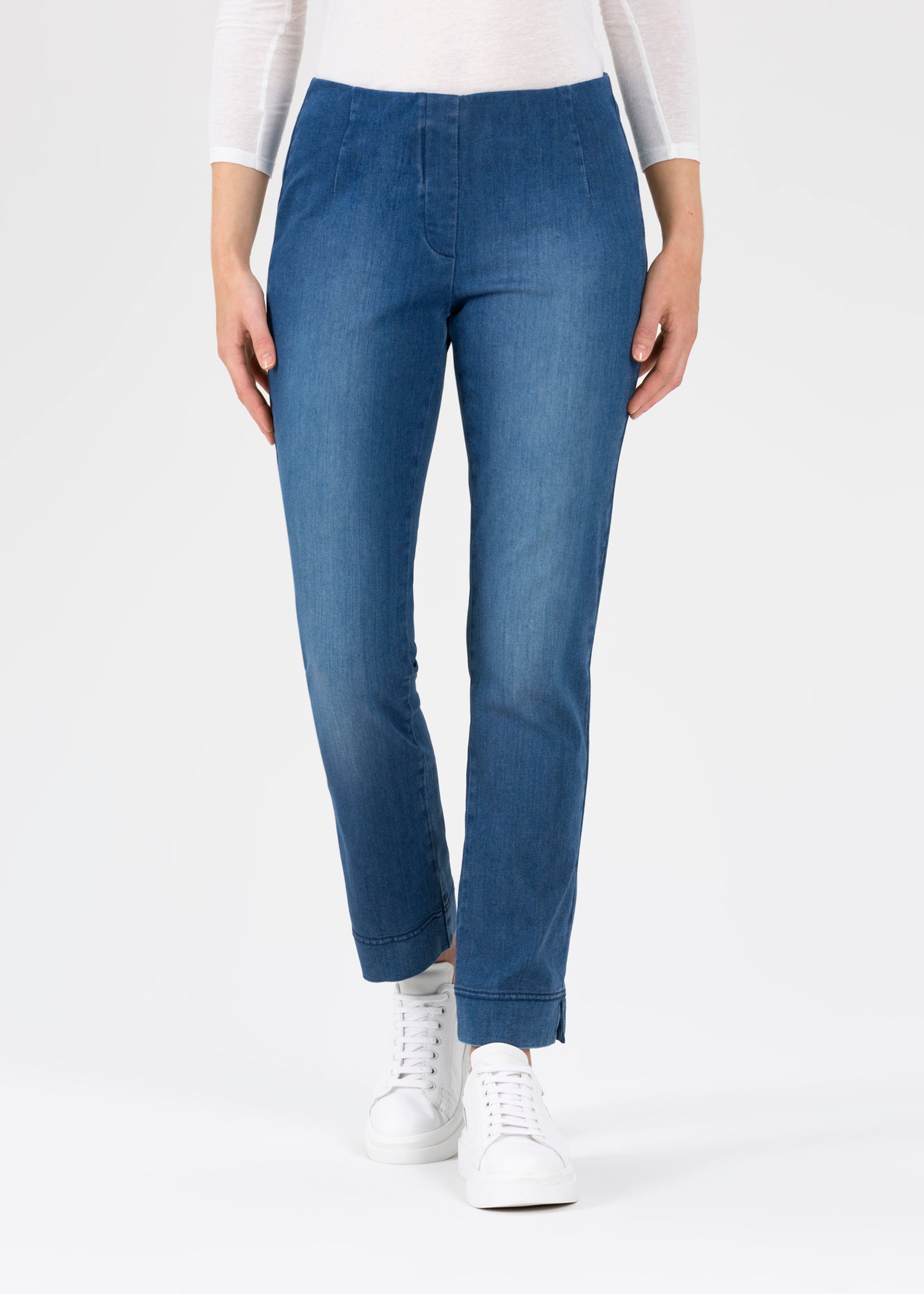 Jeans Ina with straight legs in blue – Stehmann-store.com | OFFICIAL ONLINE  SHOP